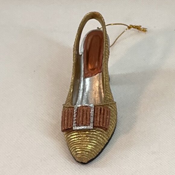 Gold/Silver/Bronze High Heel Shoes Christmas Tree Ornaments (Set of 3) - Picture 5 of 7